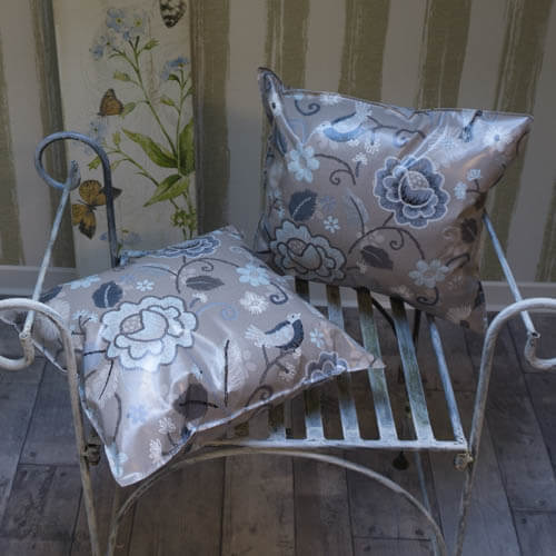 Wachstuchkissen Outdoor Kissen Blume & Vogel Wachstuchkissen / Outdoor Kissen Blume & Vogel