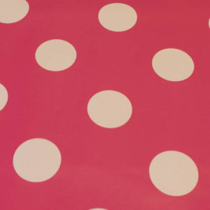 Outdoor Kissen in Pink mit großen weißen Punkten