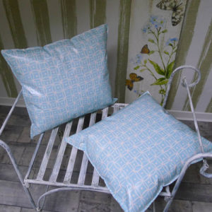 Outdoorkissen in Blau