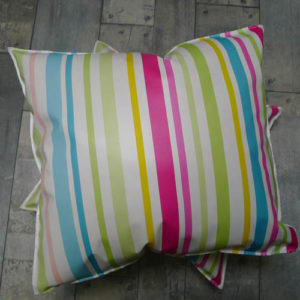 Wachstuchkissen Streifen bunt
