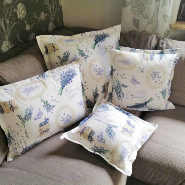Kissenhülle Lavendel für das Wohnzimmer