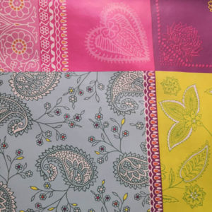 Buntes Wachstuch Kissen Boho Chic / Vintage Stil Closeup