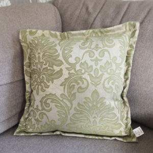 Kissenhülle mit Ornamenten