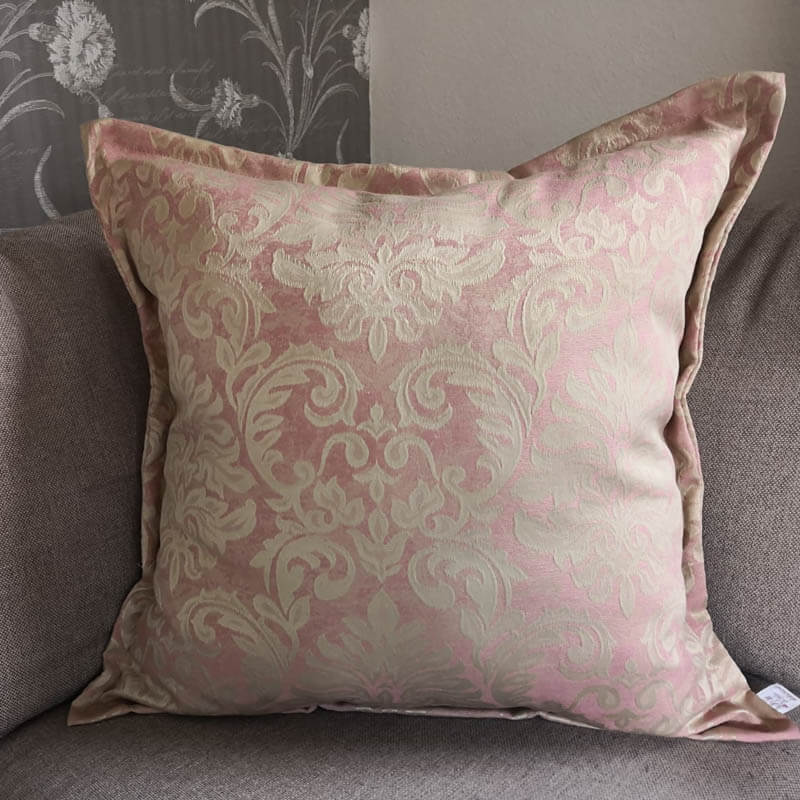 Jacquard Kissenhülle Rosa mit beigen Ornamenten Jacquard Kissenhülle Rosa mit beigen Ornamenten 60x60cm