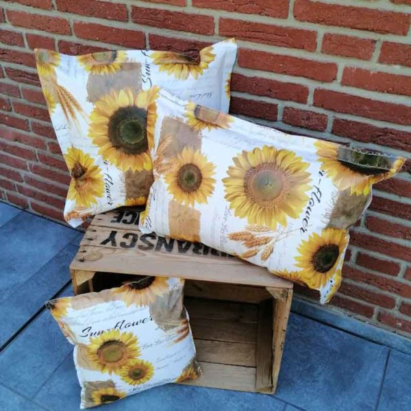 Gartenkissen Sonnenblumen aus Wachstuch 3 Größen