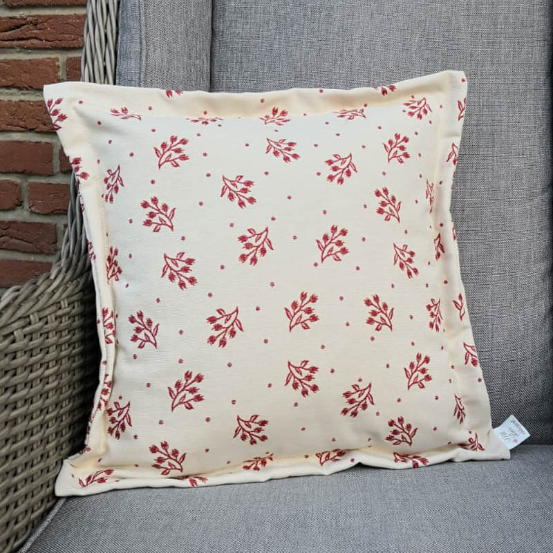 Kissen Zweige rot mit cremen Hintergrund_IMG-20180926-WA0121_Shop_klein Kissenhülle Zweige rot / creme Hintergrund 40x40cm