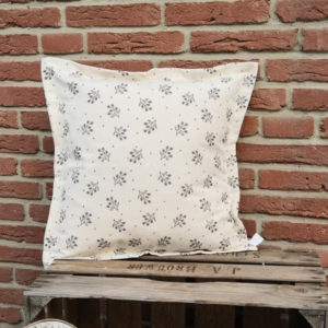 Kissenhülle Zweige grau / creme Hintergrund 40x40cm