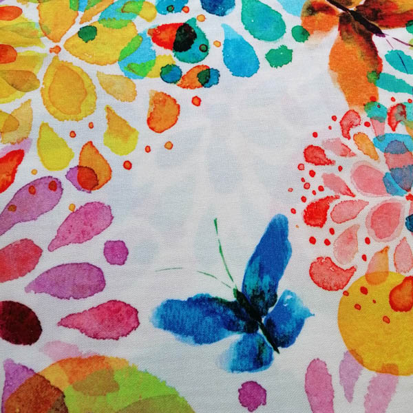 Meterware 2m breit - Blumen mit Schmetterling Meterware 2m breit - Blumen mit Schmetterling