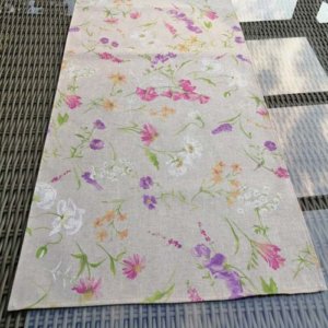 Tischläufer Blumen auf der Wiese 40 x 140cm