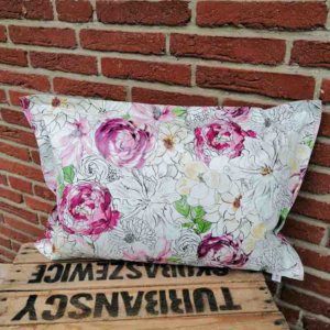 Blumen Aquarell Kissen aus Wachstuch 40x60cm