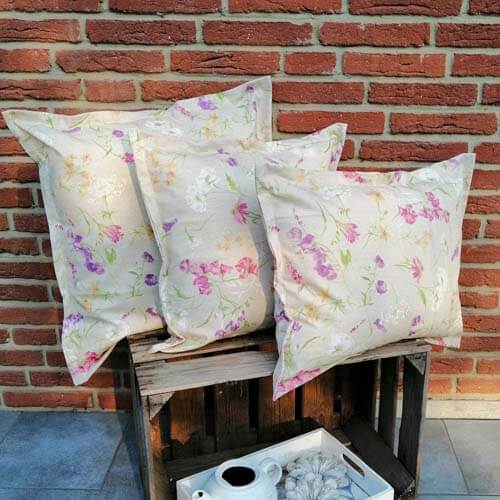 Ostergeschenke selber machen - Outdoor Kissenhülle - Blumen auf der Wiese