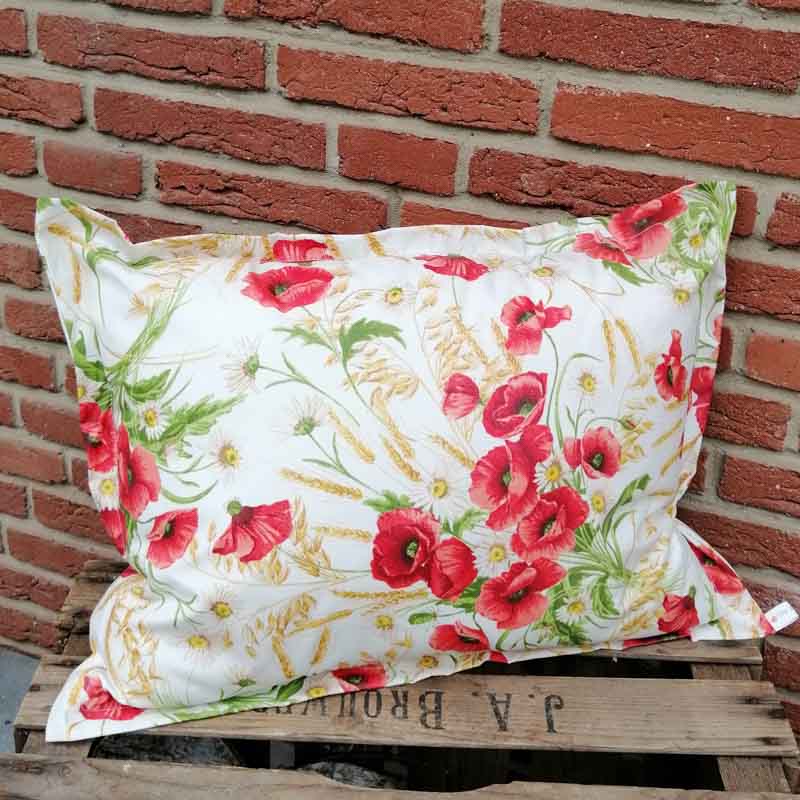 Deko Sommerparty im Garten: Mohn Kissen