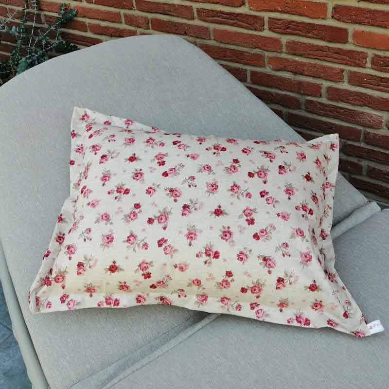 Bodenkissen bunt mit rosa Rosen 40x60cm Bodenkissen bunt mit rosa Rosen 40x60cm