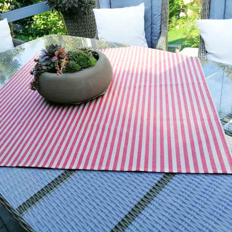 Mitteldecke rot gestreift (beschichtete Baumwolle) Mitteldecke rot gestreift (beschichtete Baumwolle)