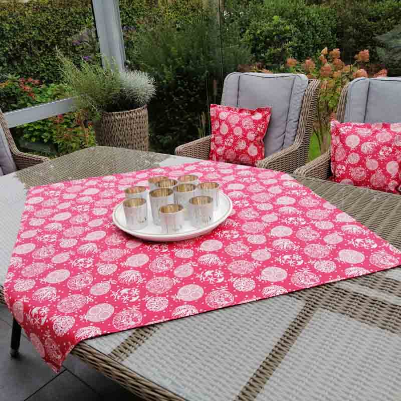 Tischdecke Weihnachten - Weihnachtskugel (beschichtet) Tischdecke Weihnachten - Weihnachtskugel (beschichtet)