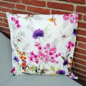 Kissen Blumenwiese für Outdoorbereich 50x50cm