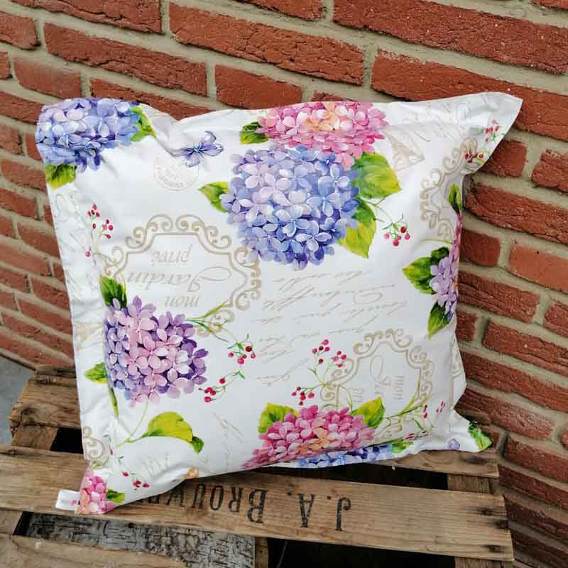 Hortensie Kissen aus Wachstuch