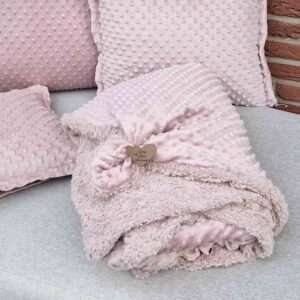 Hochwertige Kuscheldecke rosa
