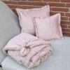 Hochwertige Kuscheldecke und Kuschelkissen rosa